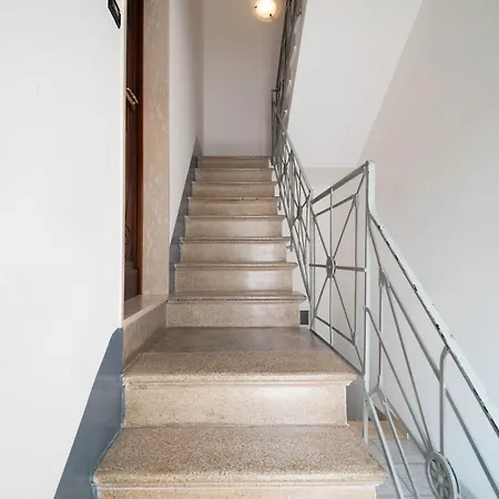아파트 Cavour 182 모노폴리